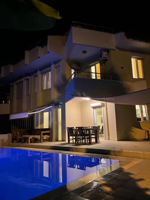 Excellent 3 Storey Villa With A Swimming Pool Belek Ngoại thất bức ảnh