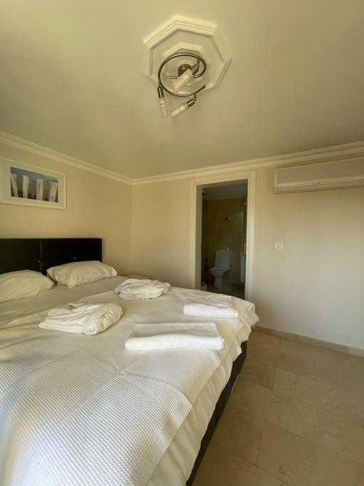 Excellent 3 Storey Villa With A Swimming Pool Belek Ngoại thất bức ảnh